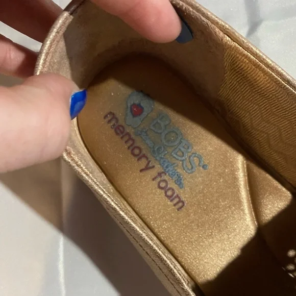 Bobs - Picture 2 of 3